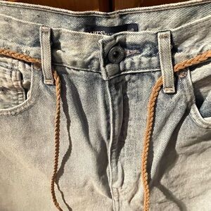 Levi’s barrel crop jeans